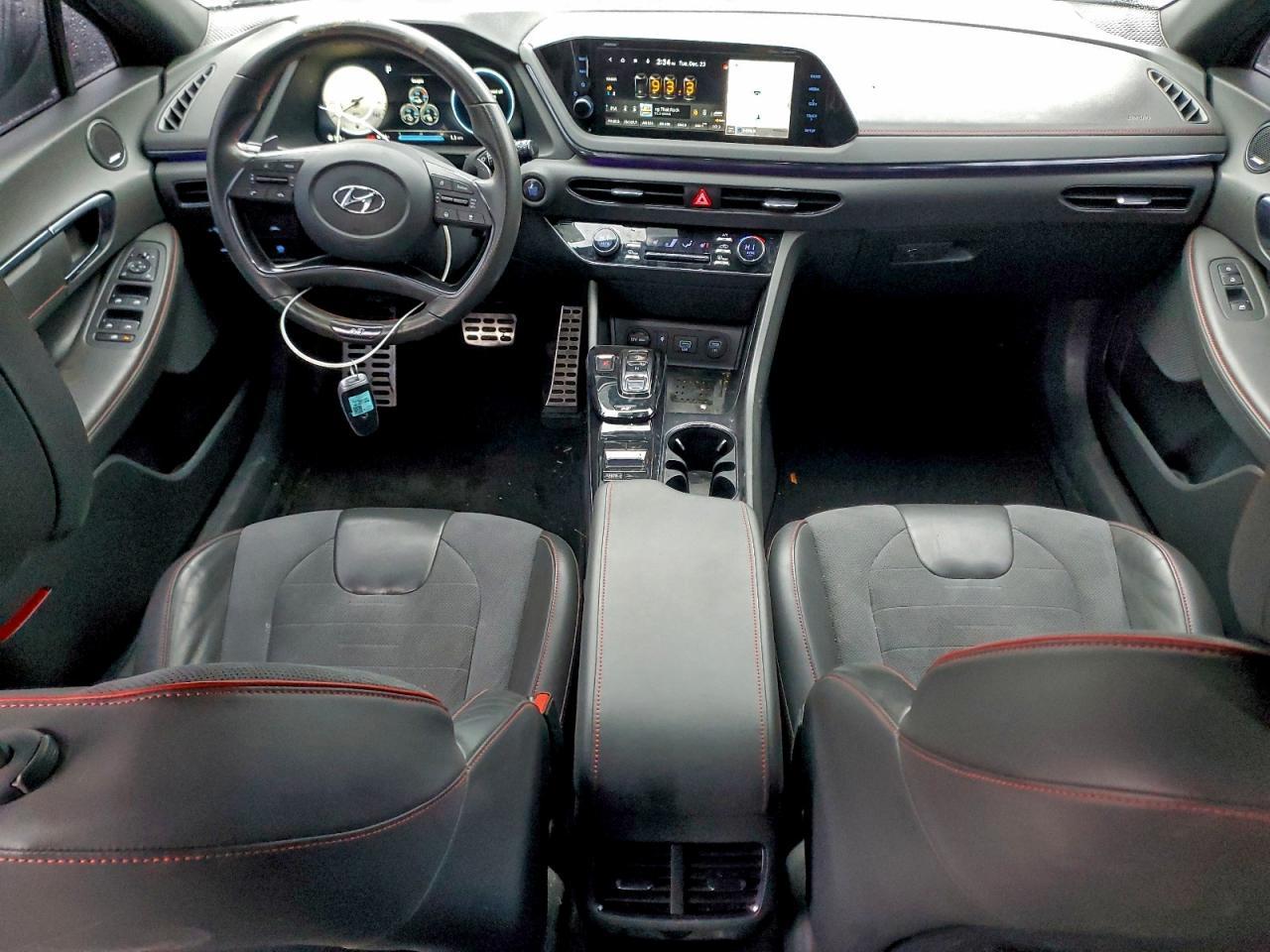 2022 HYUNDAI SONATA