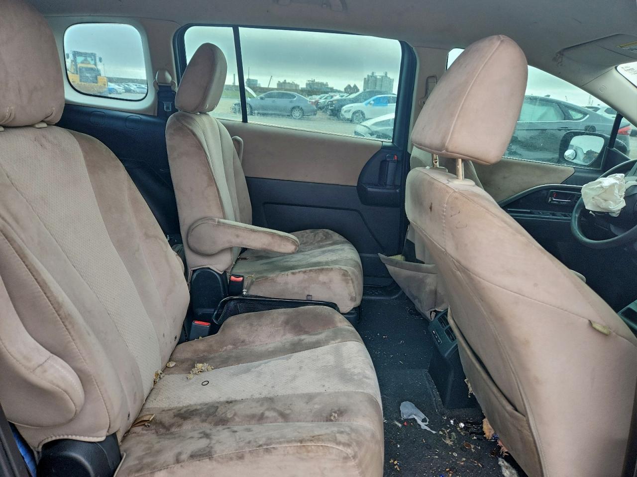 2013 MAZDA 5