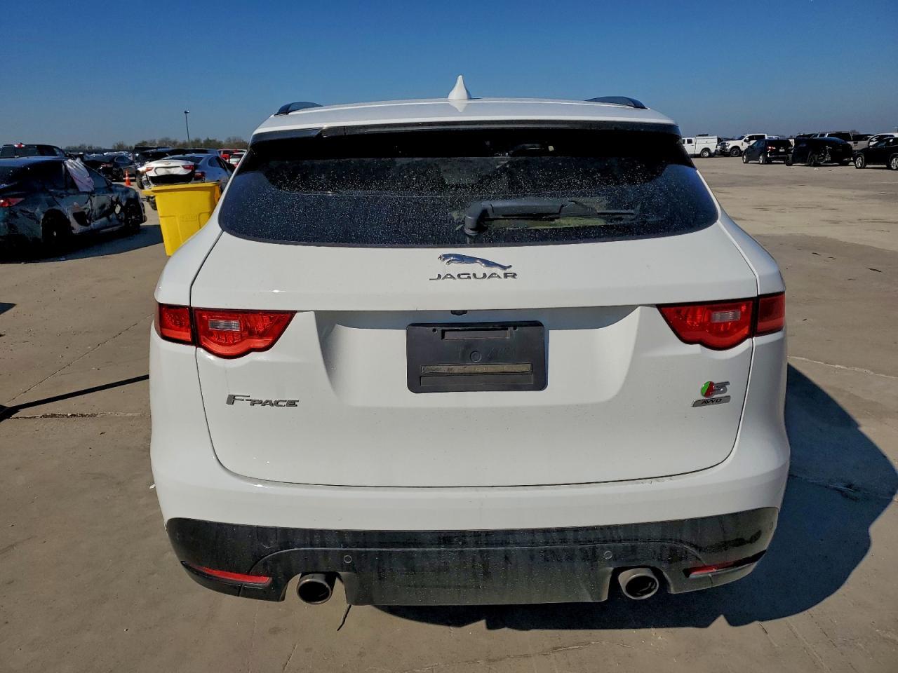 2017 JAGUAR F-Pace