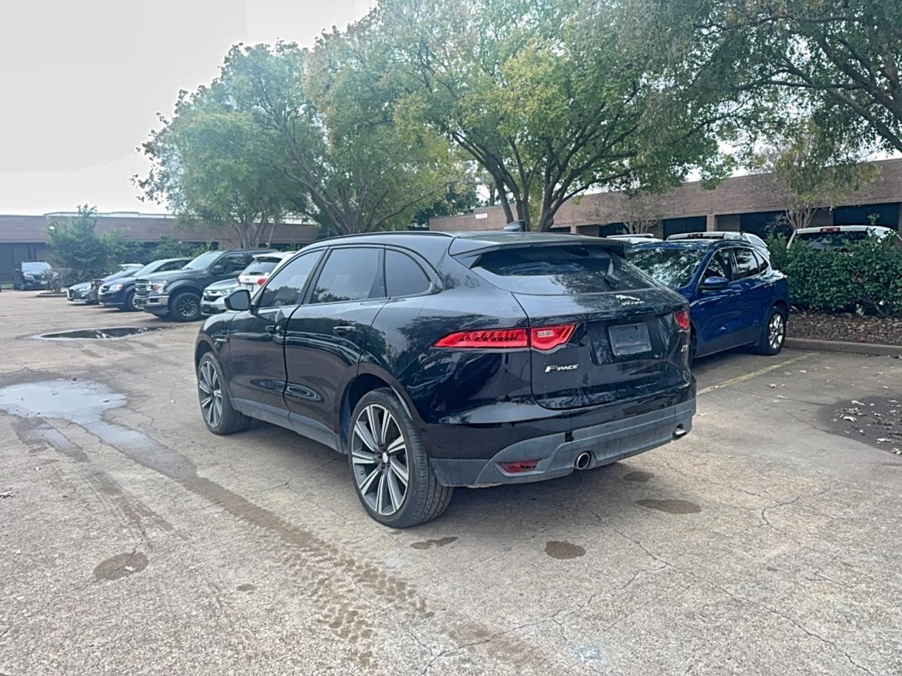 2017 JAGUAR F-Pace