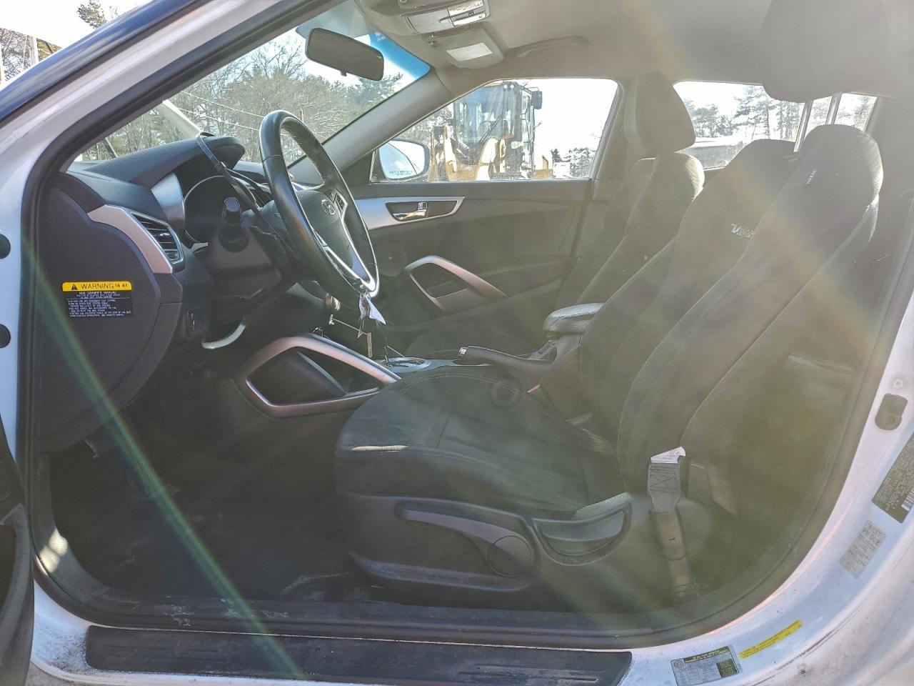 2017 HYUNDAI VELOSTER