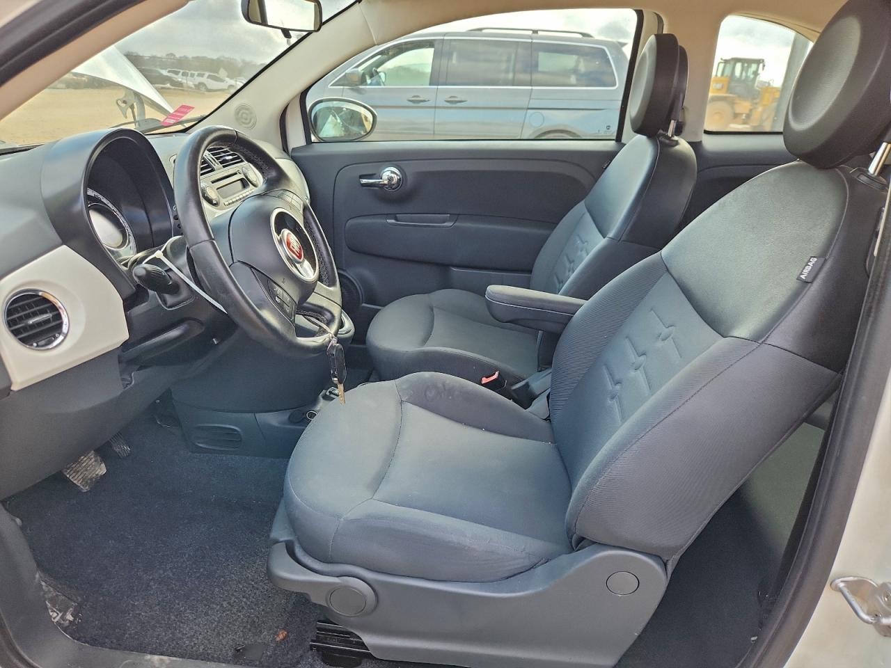 2015 FIAT 500