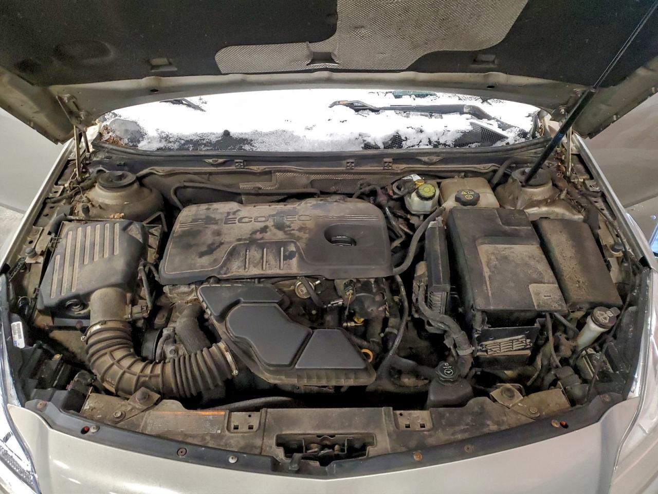 2011 BUICK Regal