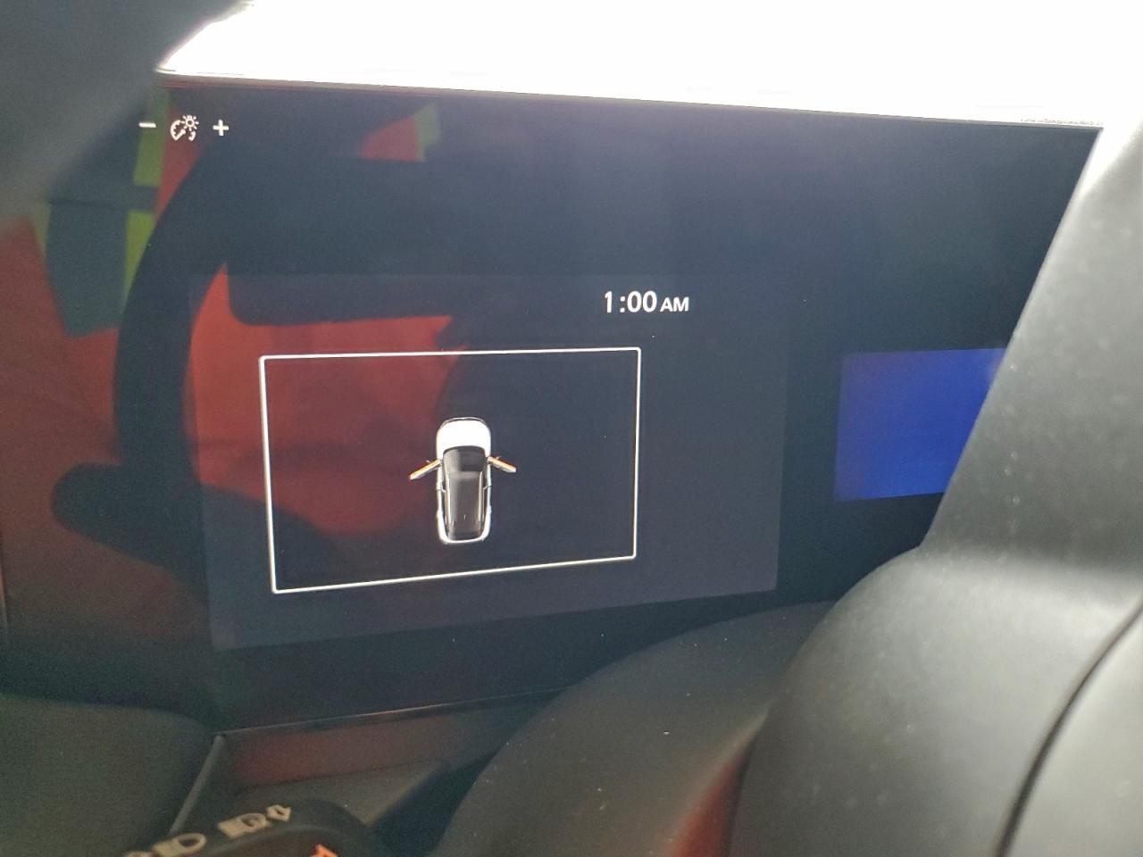 2025 NISSAN KICKS