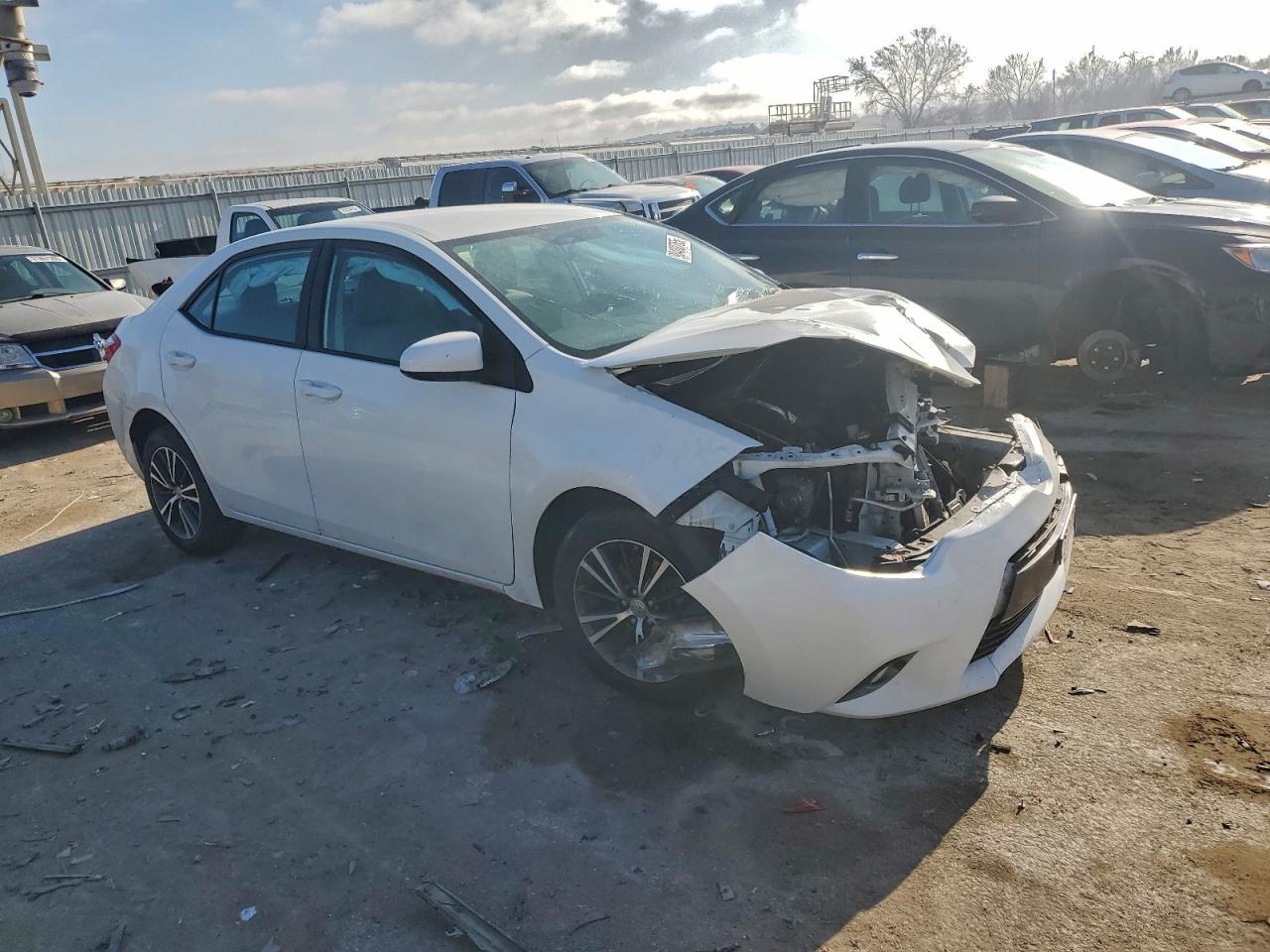 2016 TOYOTA COROLLA