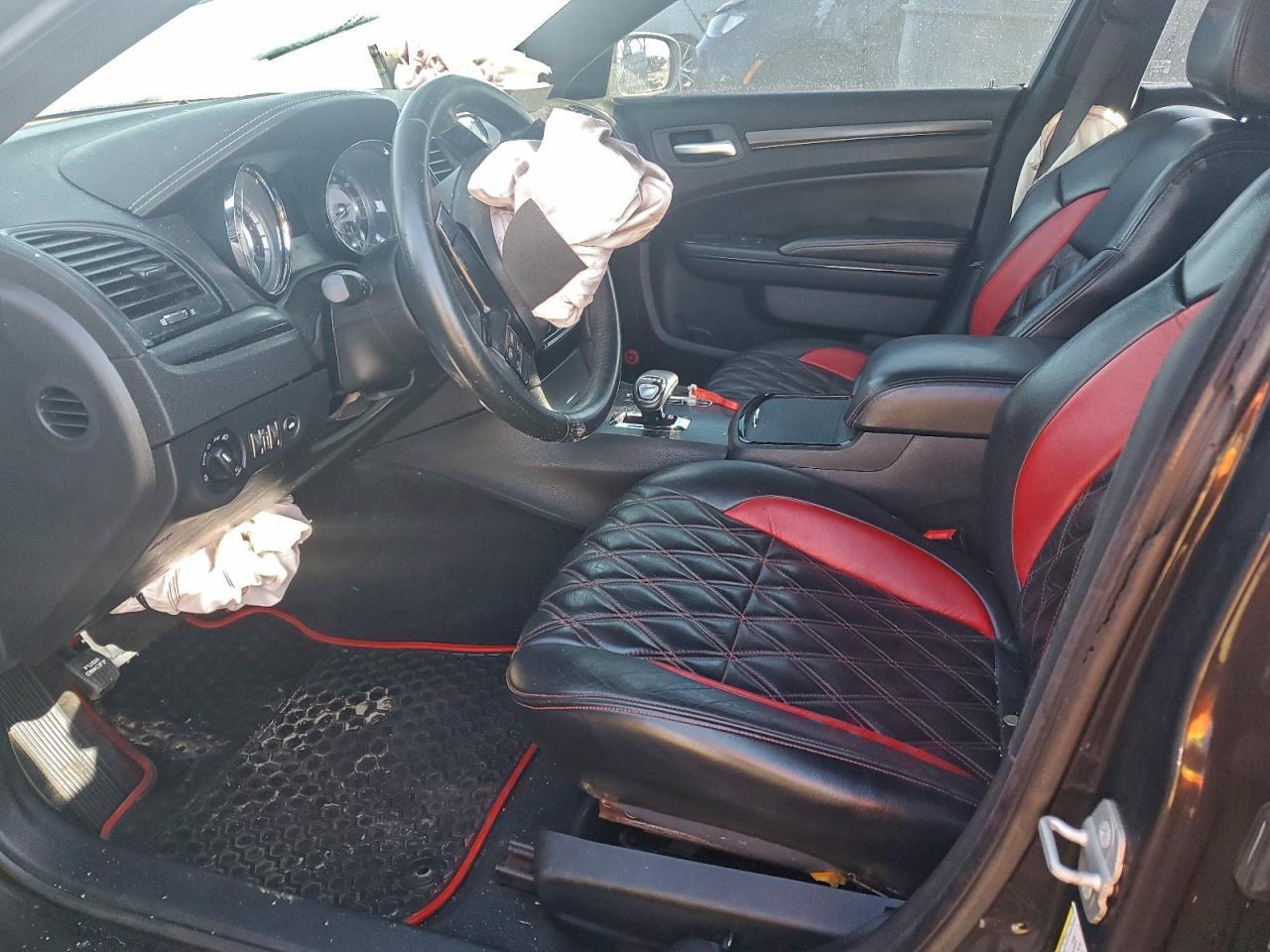 2014 CHRYSLER 300