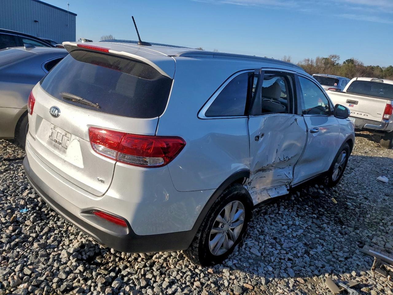 2018 KIA SORENTO