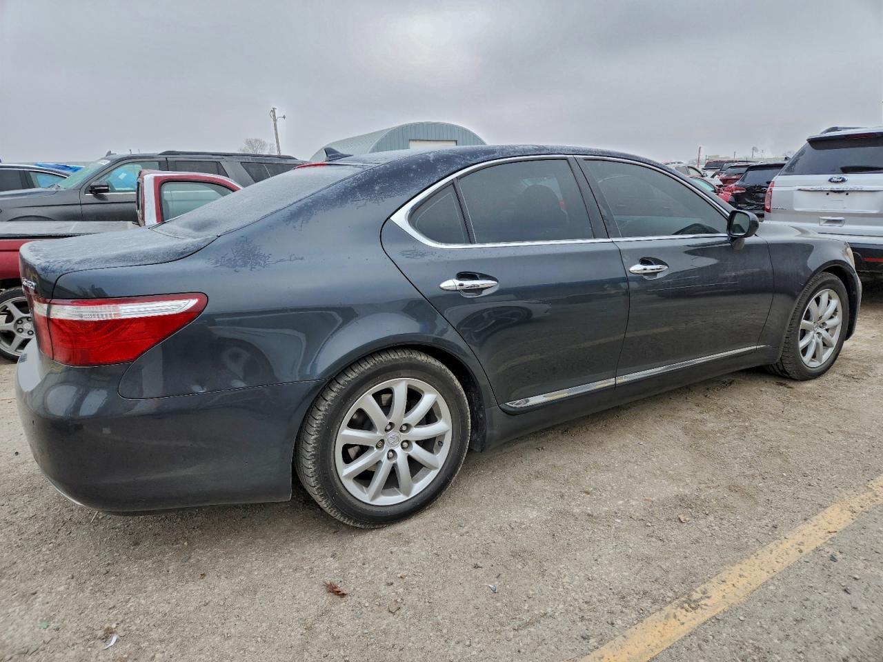 2007 LEXUS LS 460