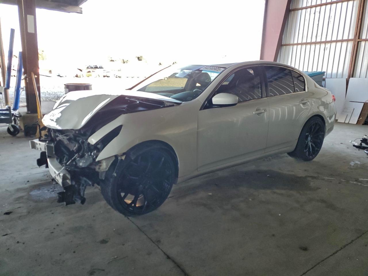 2013 INFINITI G37