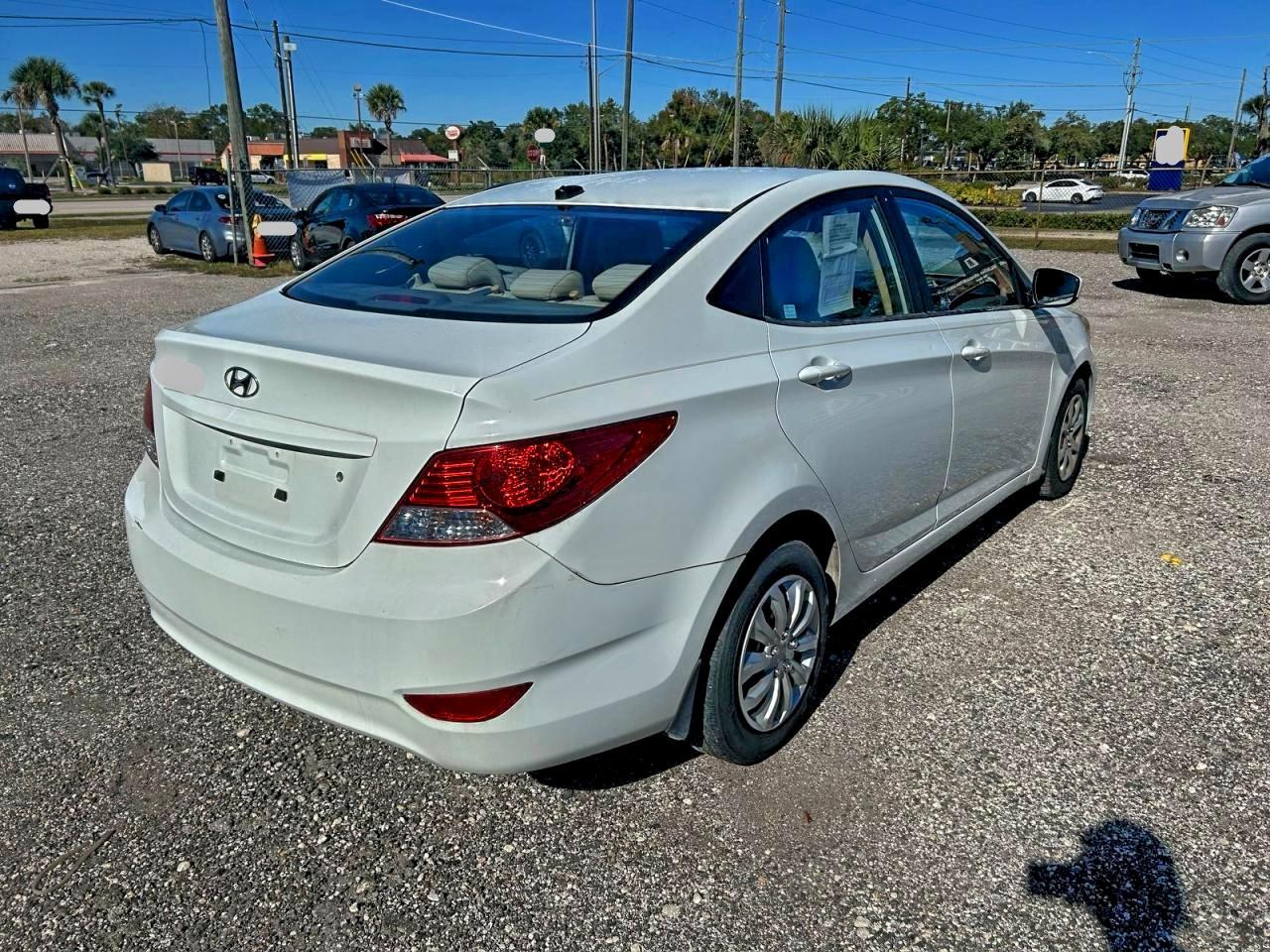 2013 HYUNDAI ACCENT