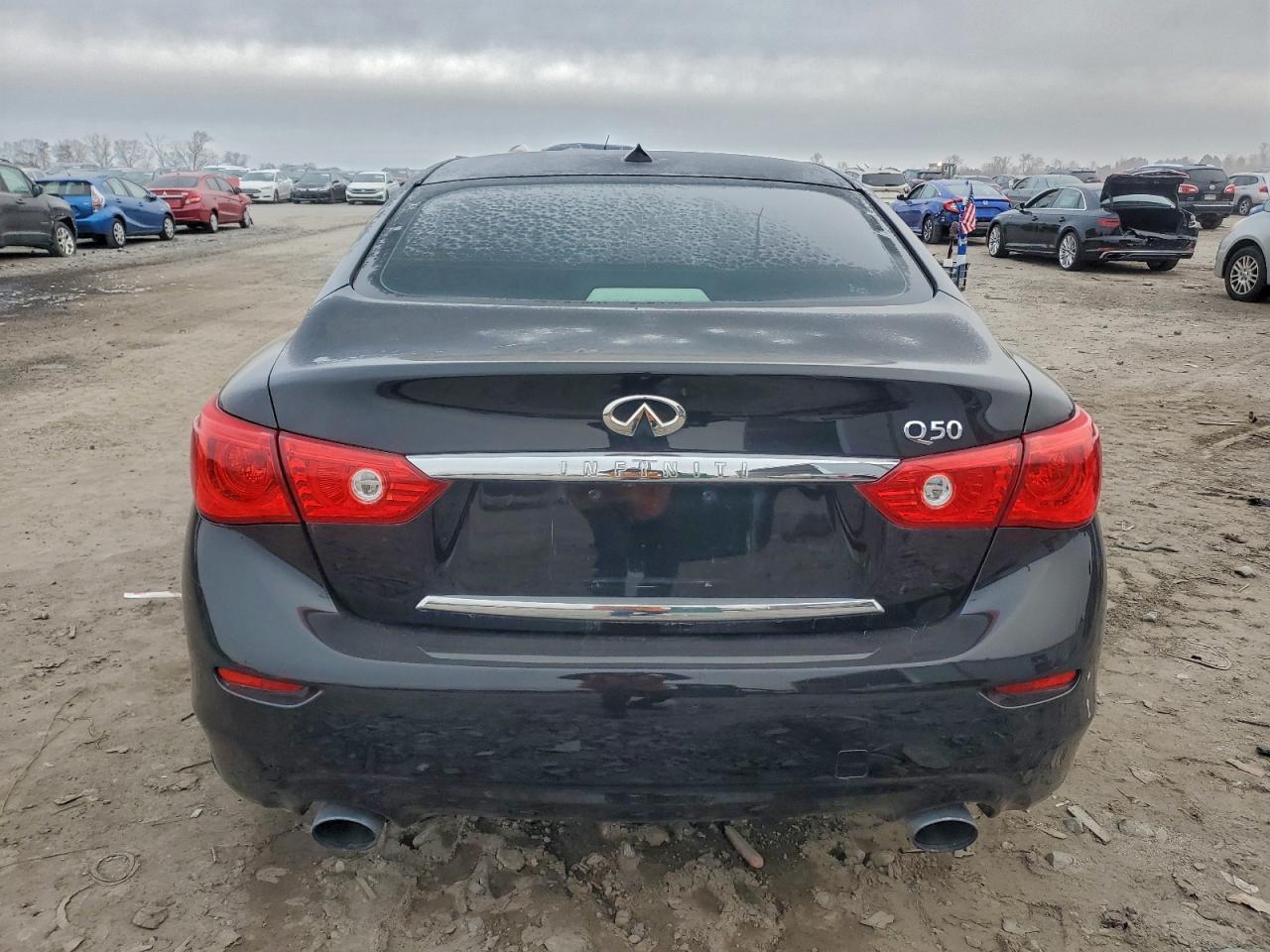 2016 INFINITI Q50