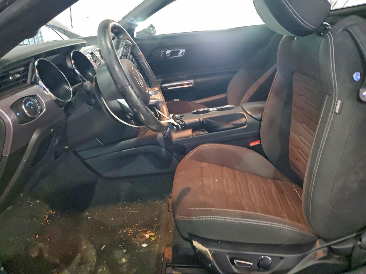 2017 FORD MUSTANG