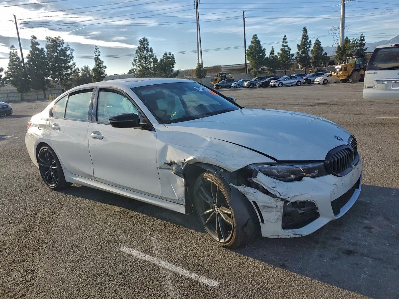 2022 BMW 3 SERIES