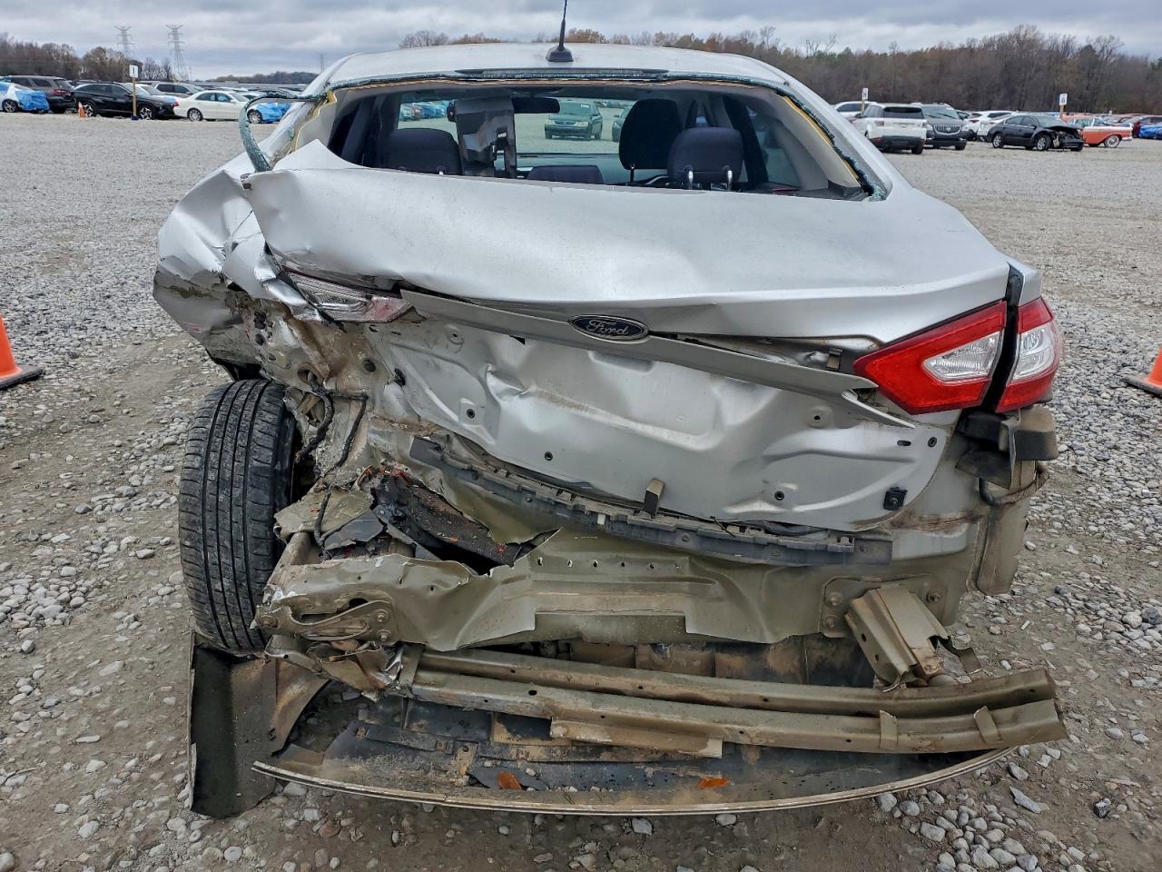 2013 FORD FUSION