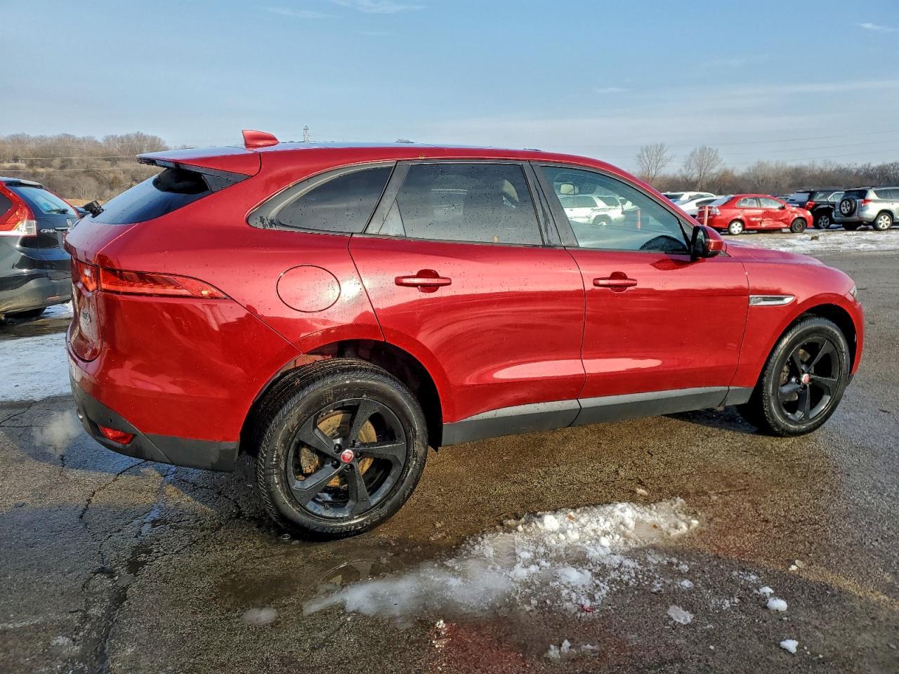 2018 JAGUAR F-Pace