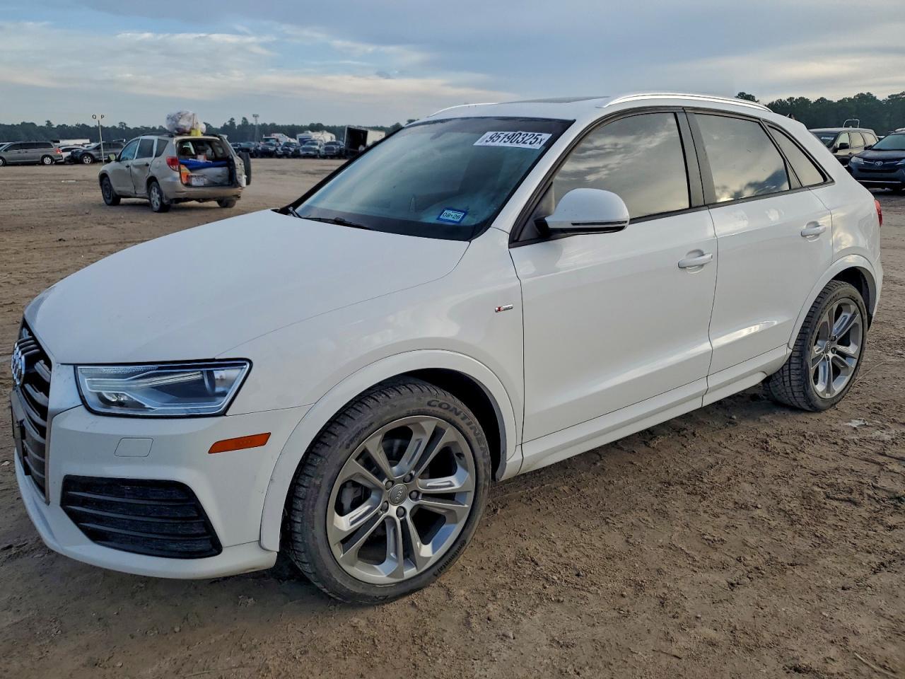 2018 AUDI Q3