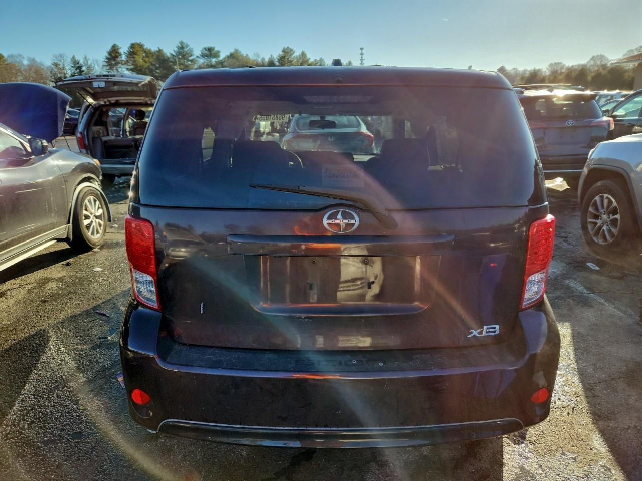2015 TOYOTA SCION
