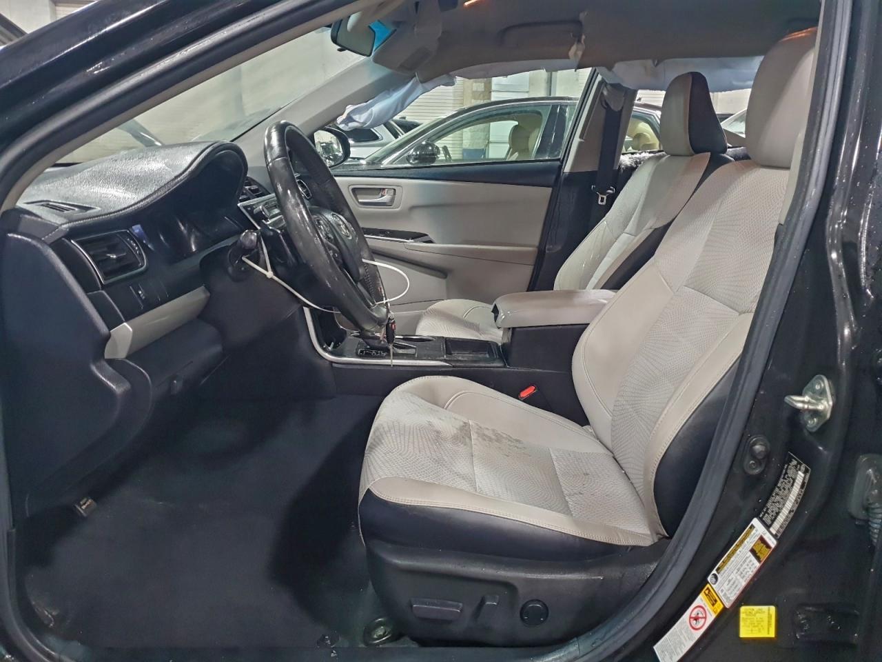 2017 TOYOTA CAMRY