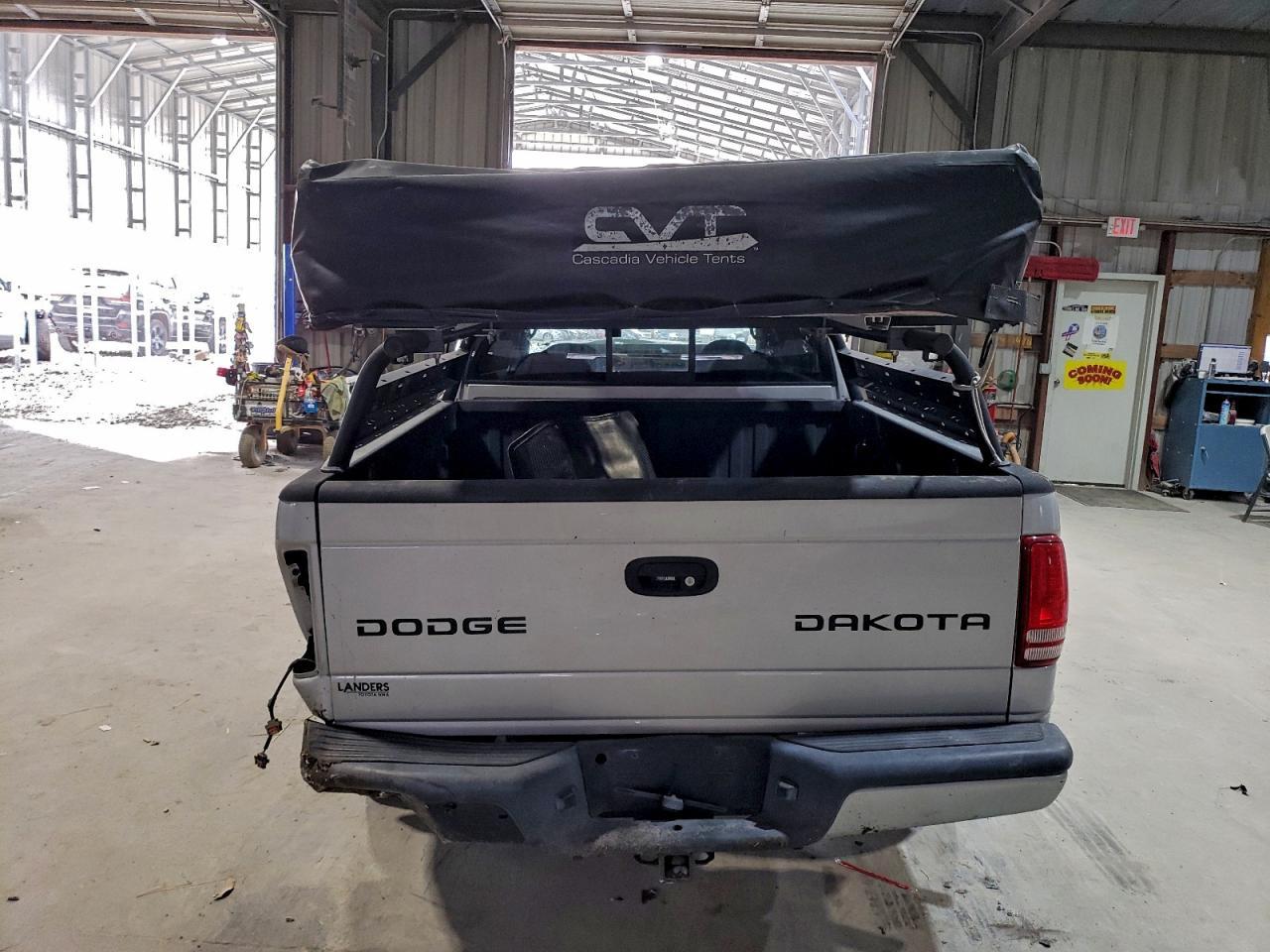 2004 DODGE Dakota