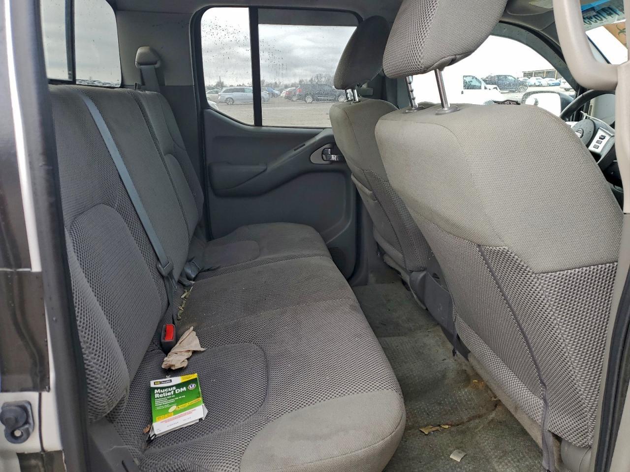 2016 NISSAN Frontier