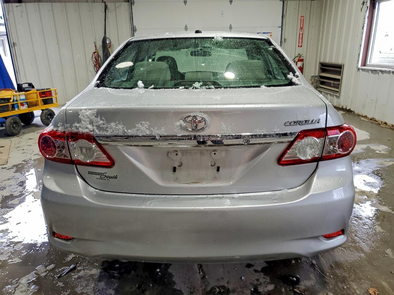 2011 TOYOTA COROLLA