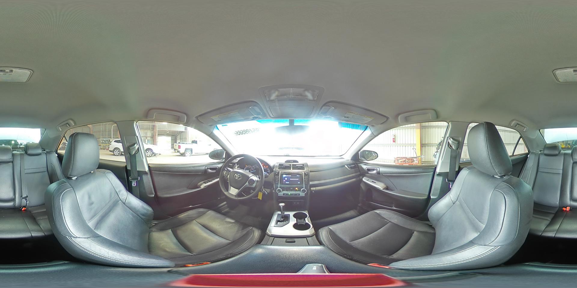 2014 TOYOTA CAMRY