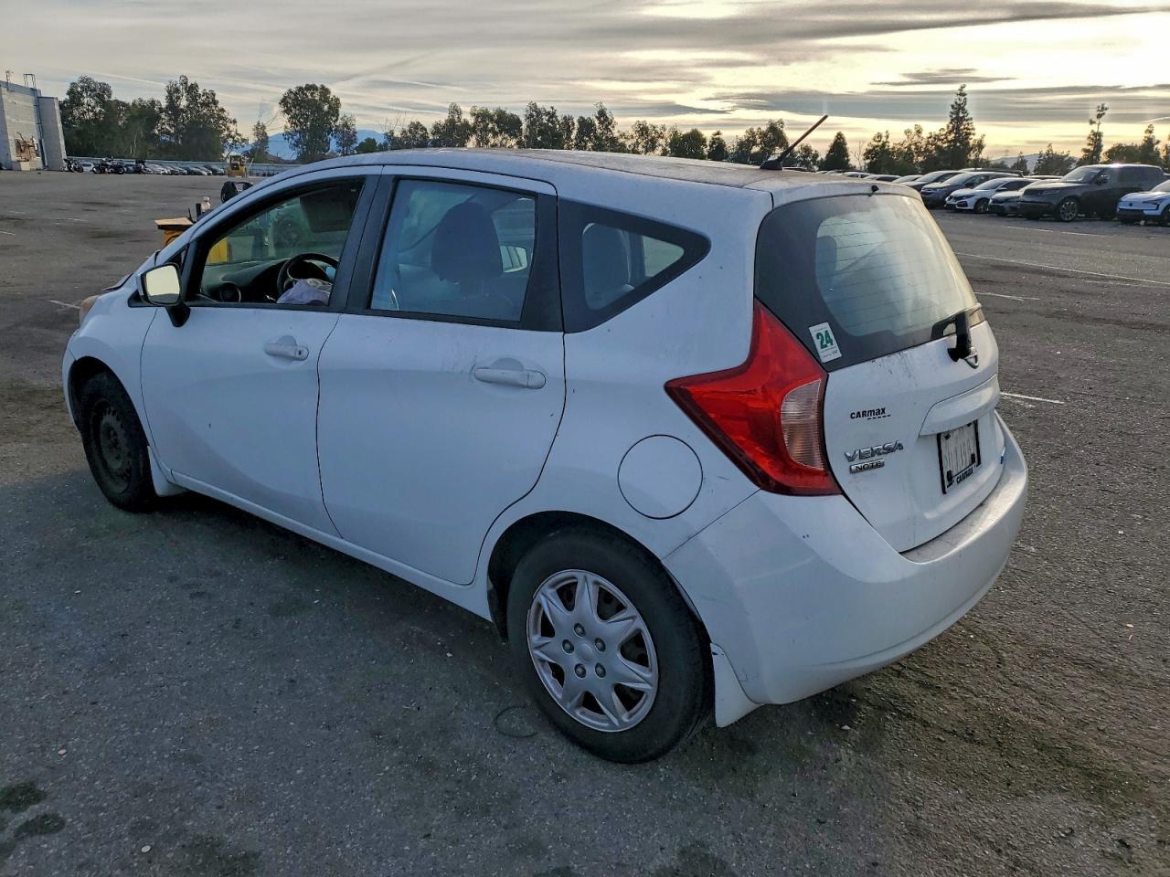 2015 NISSAN Versa Note