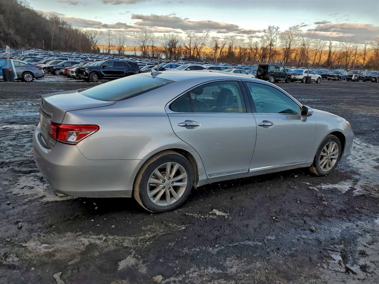 2012 LEXUS ES 350