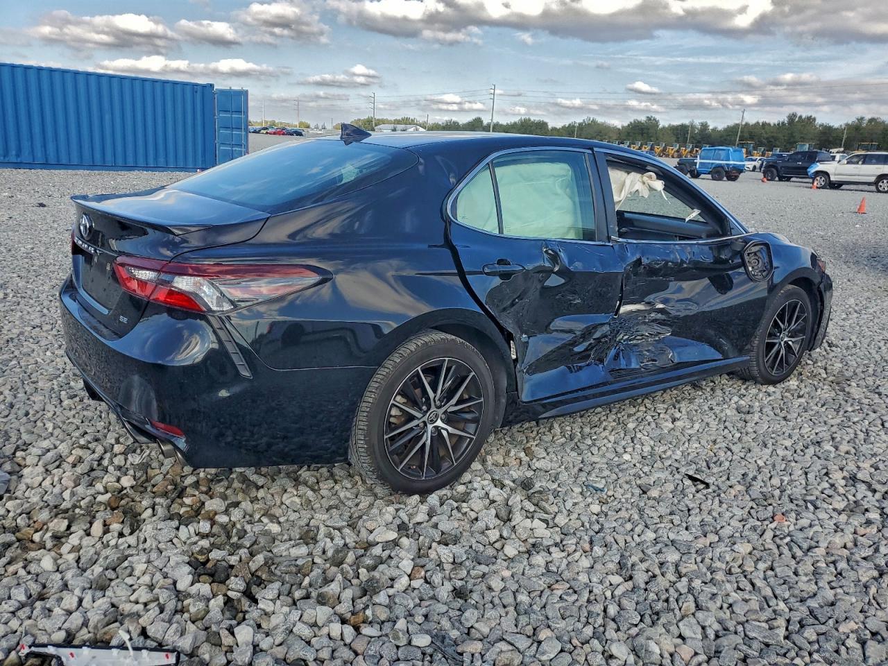 2023 TOYOTA CAMRY