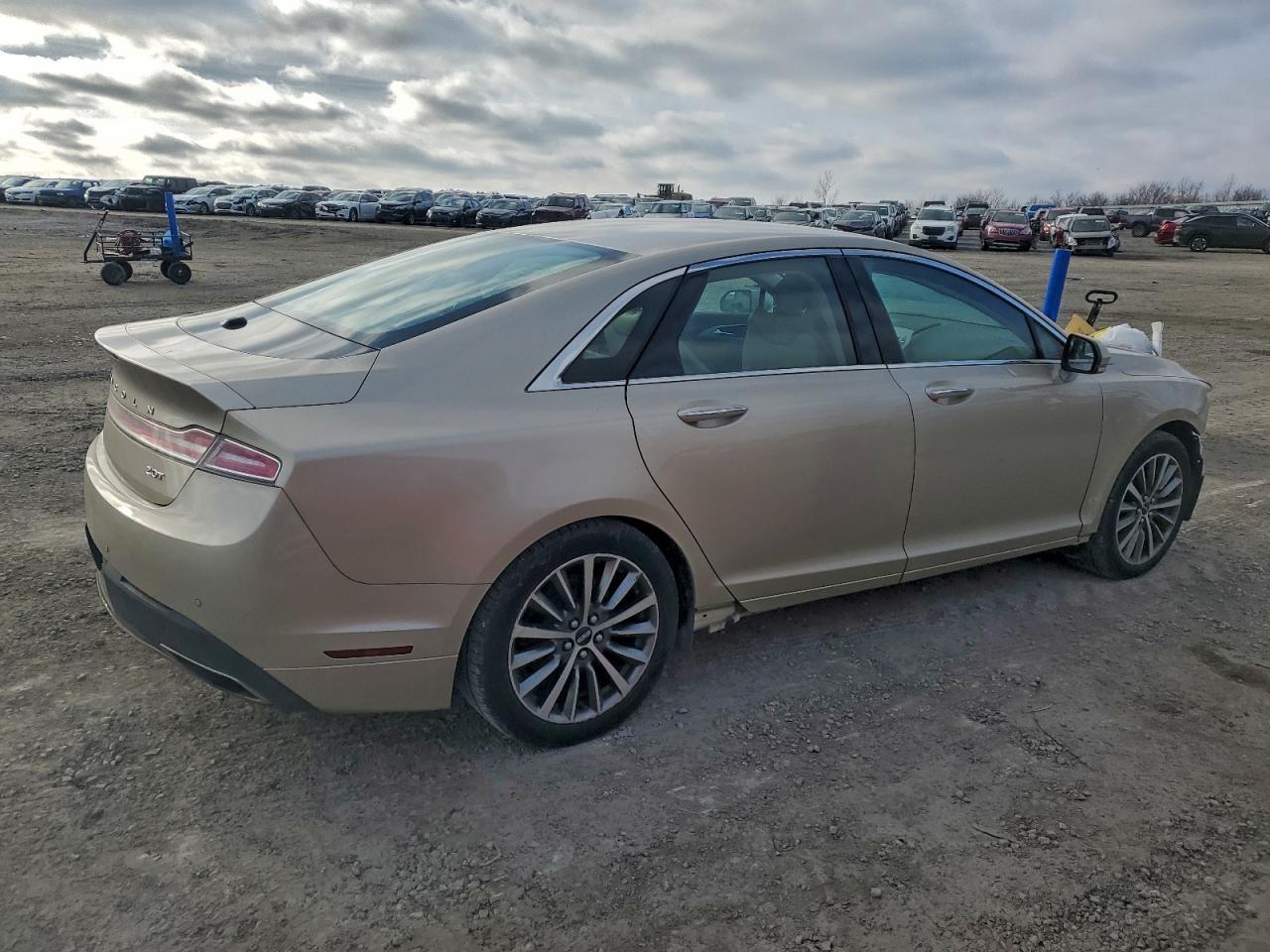 2017 LINCOLN MKZ