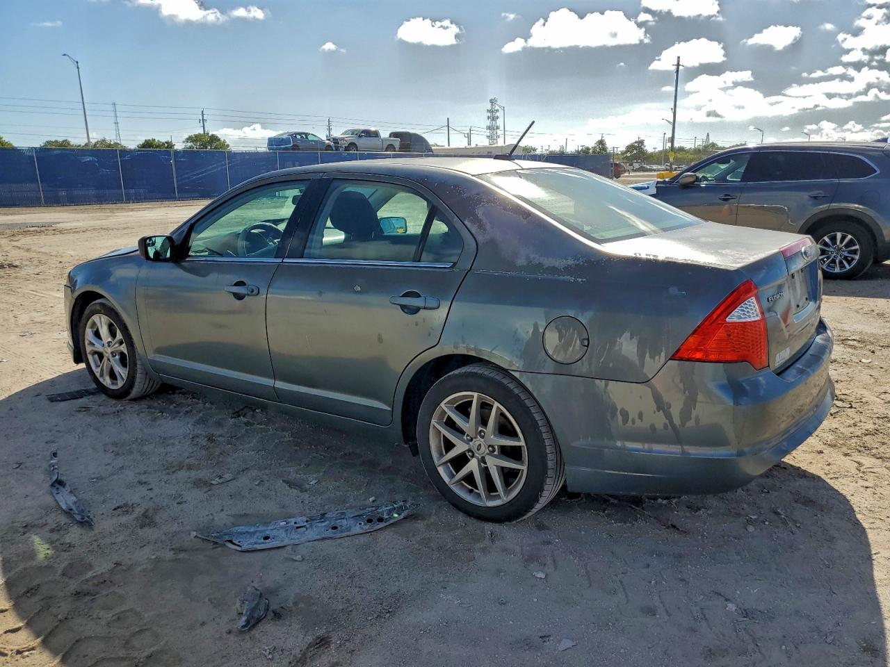 2011 FORD FUSION