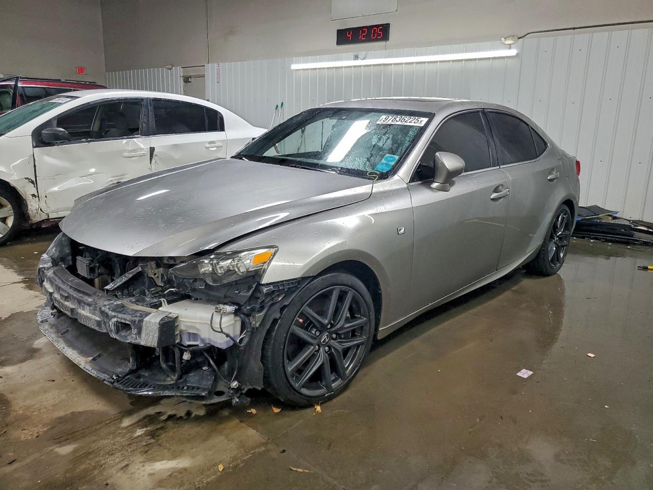2016 LEXUS IS 350