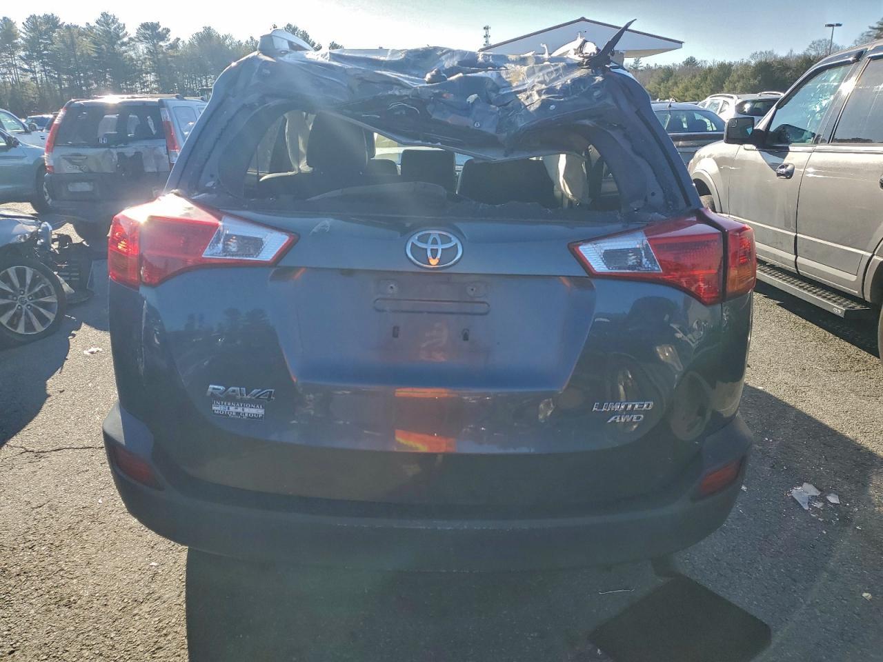 2015 TOYOTA RAV4