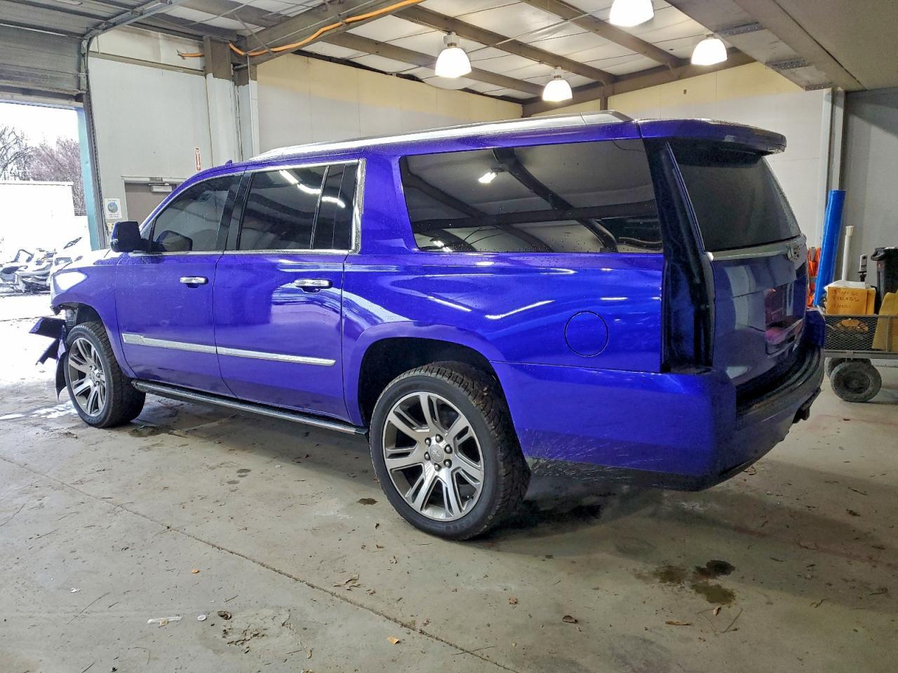 2016 CADILLAC Escalade ESV
