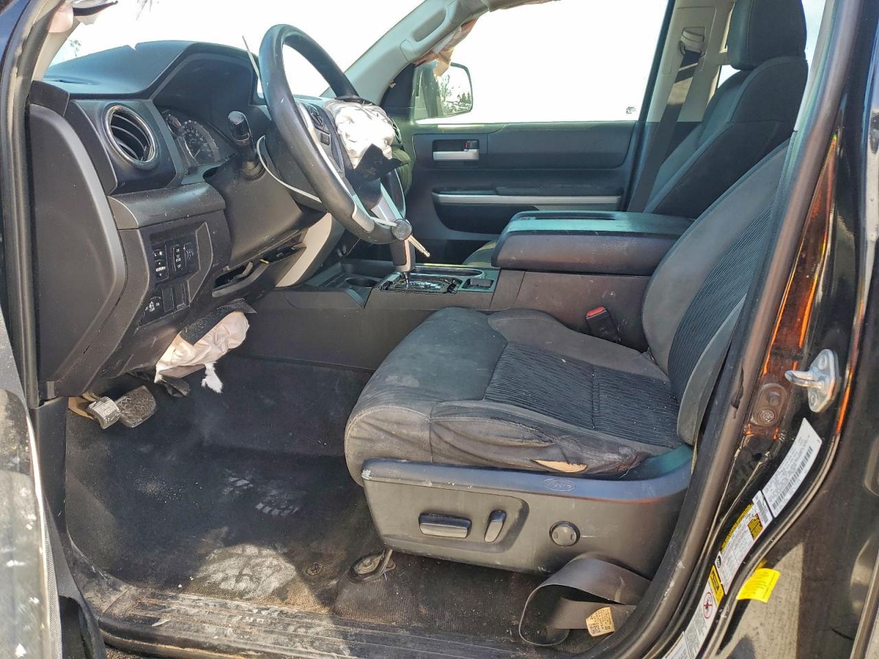 2016 TOYOTA TUNDRA