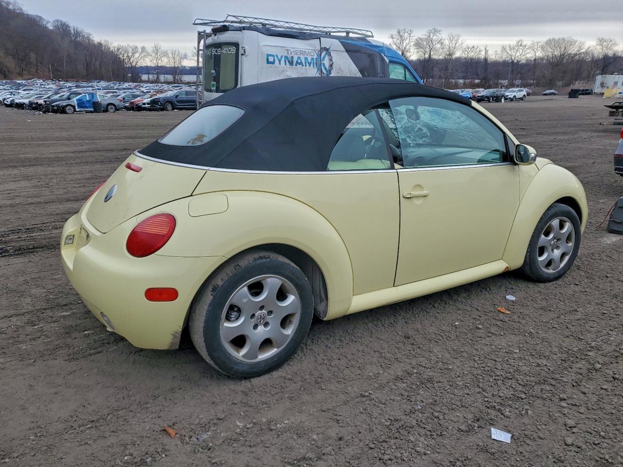 2003 VOLKSWAGEN Beetle