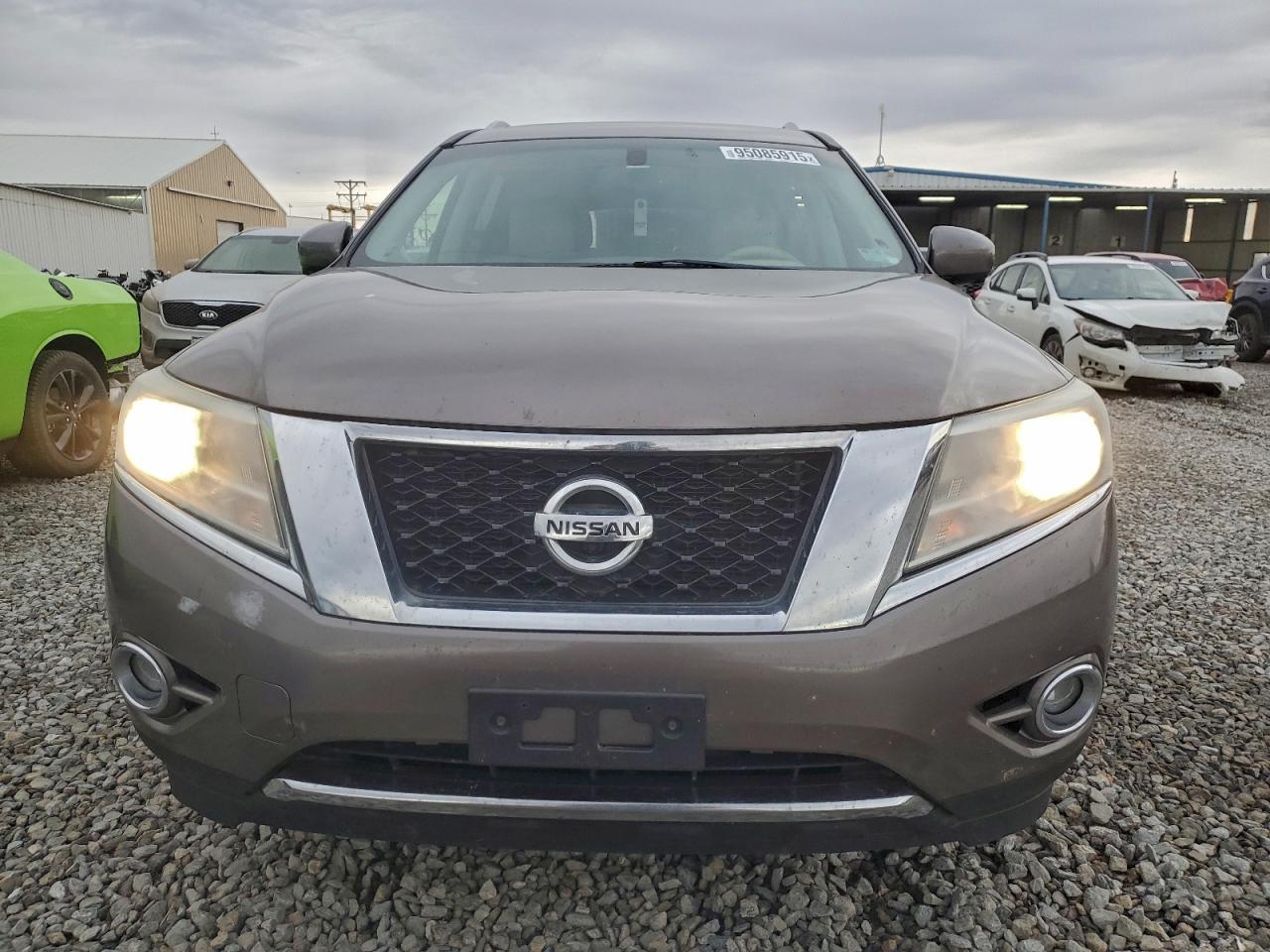 2013 NISSAN PATHFINDER