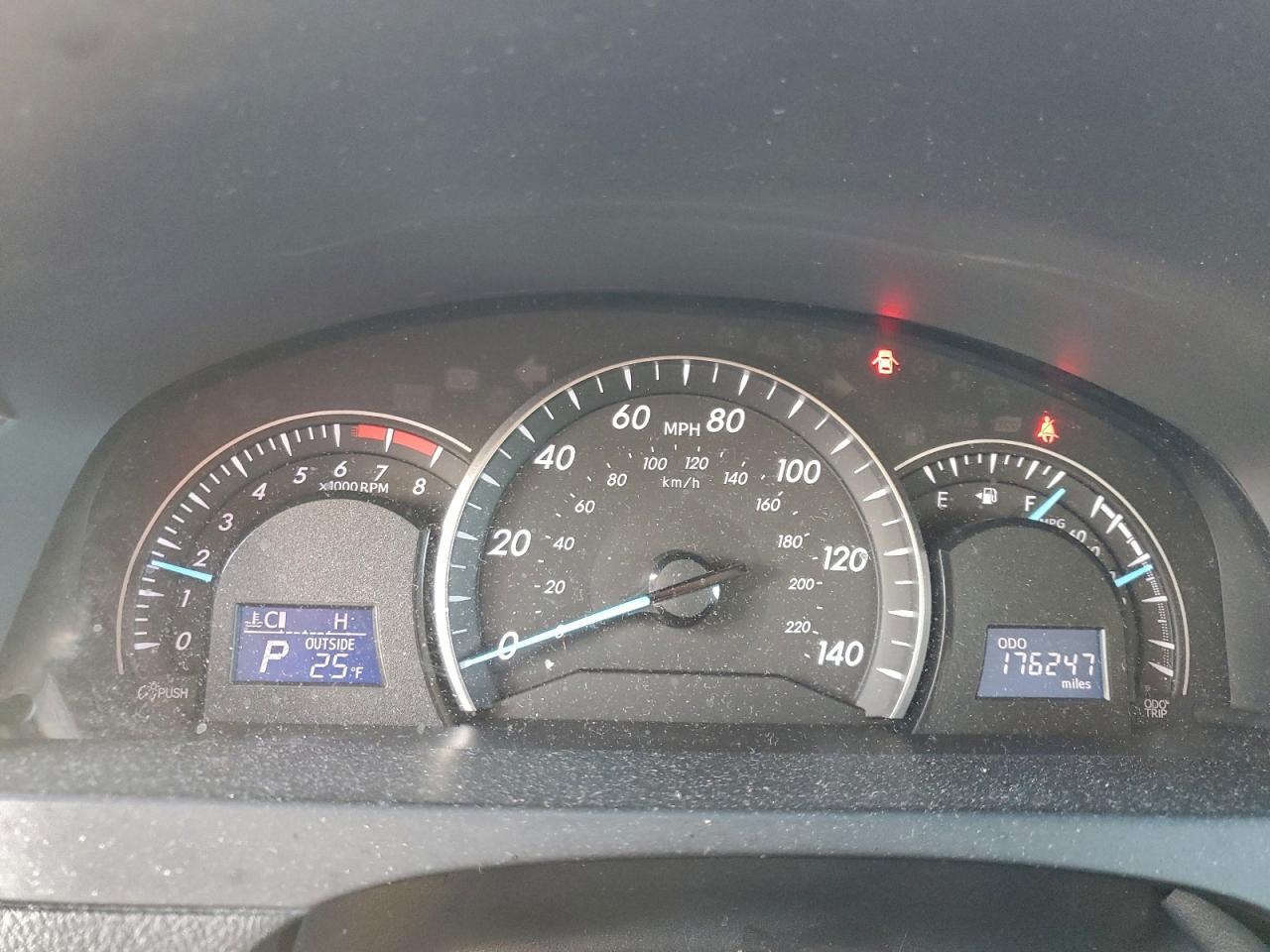 2012 TOYOTA CAMRY