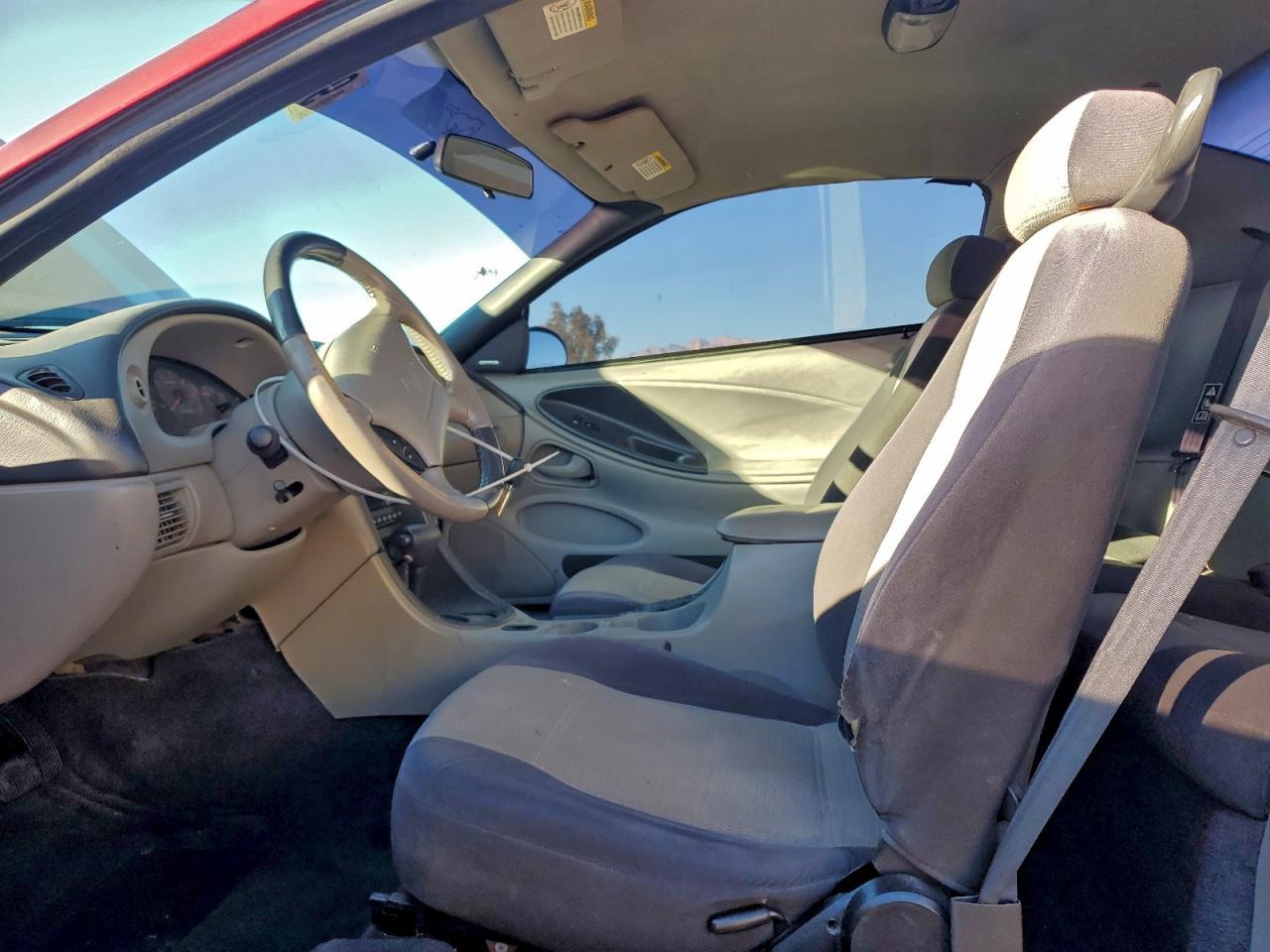 2002 FORD MUSTANG