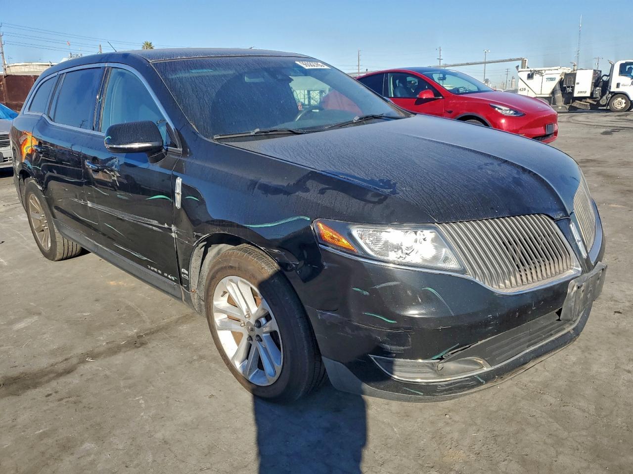 2015 LINCOLN MKT