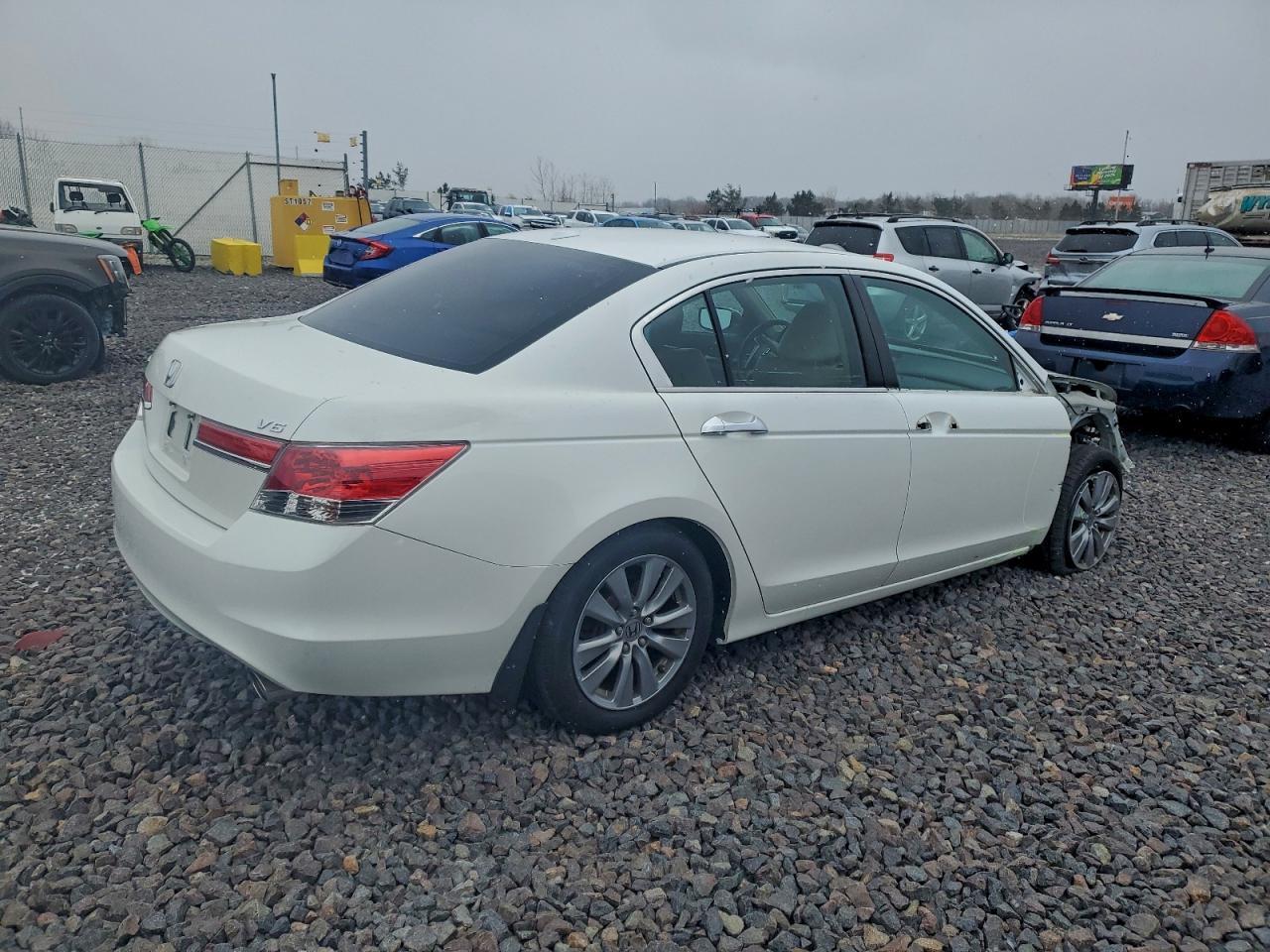 2012 HONDA ACCORD