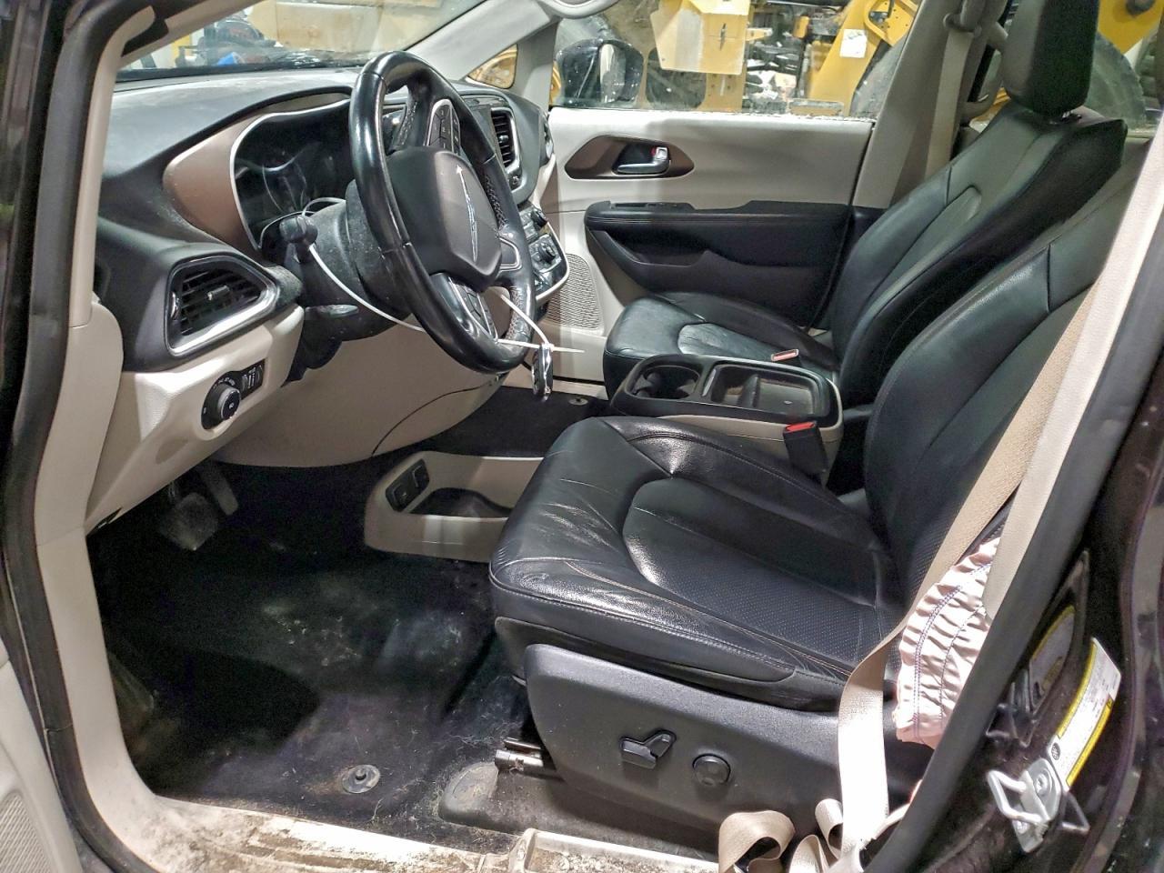 2019 CHRYSLER Pacifica