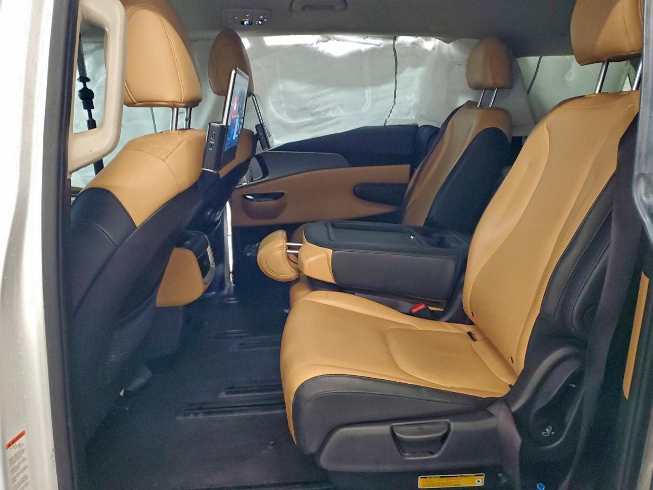 2022 KIA Carnival