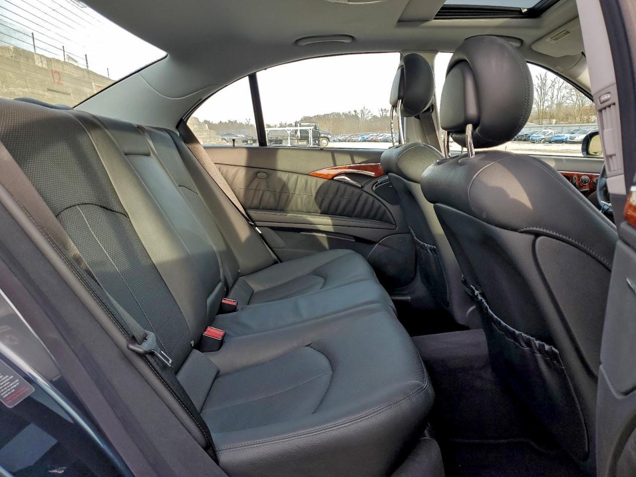 2005 MERCEDES-BENZ E-Class