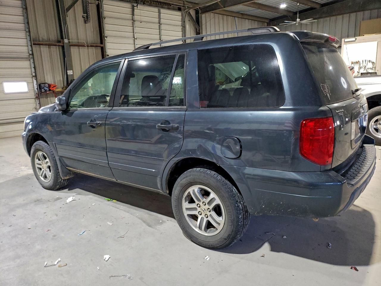 2004 HONDA PILOT