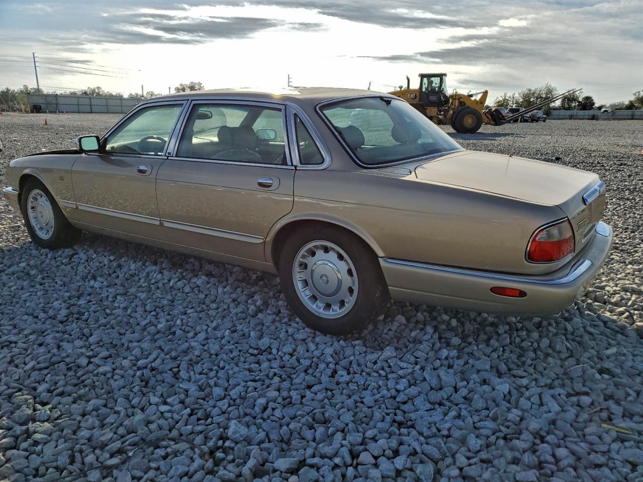 1998 JAGUAR Vandenplas