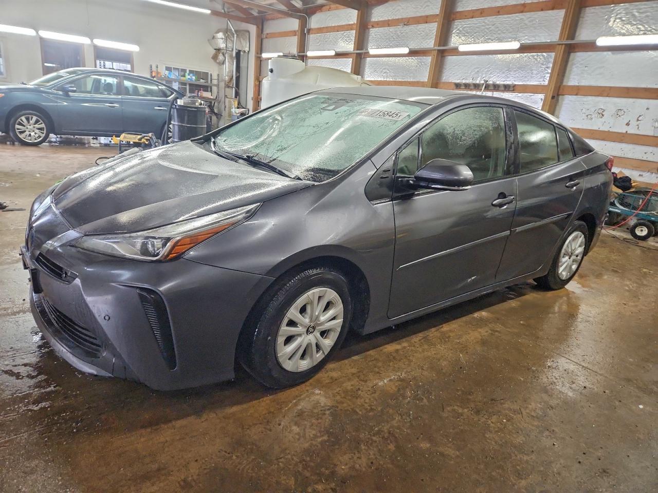 2022 TOYOTA PRIUS