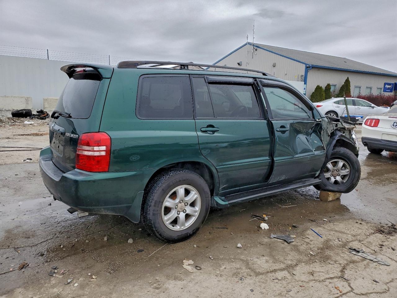 2003 TOYOTA HIGHLANDER