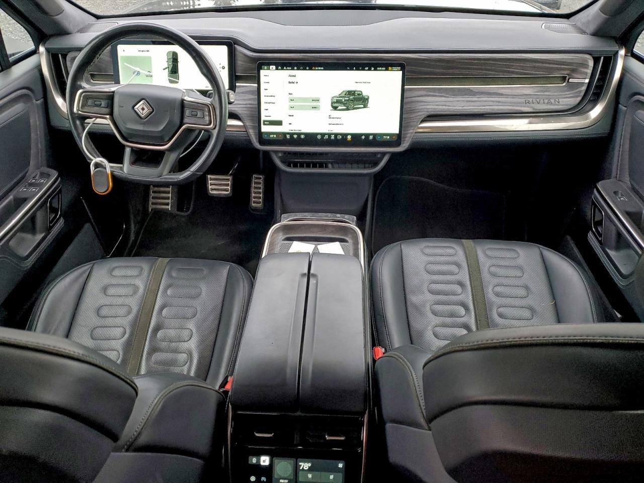 2022 RIVIAN R1t