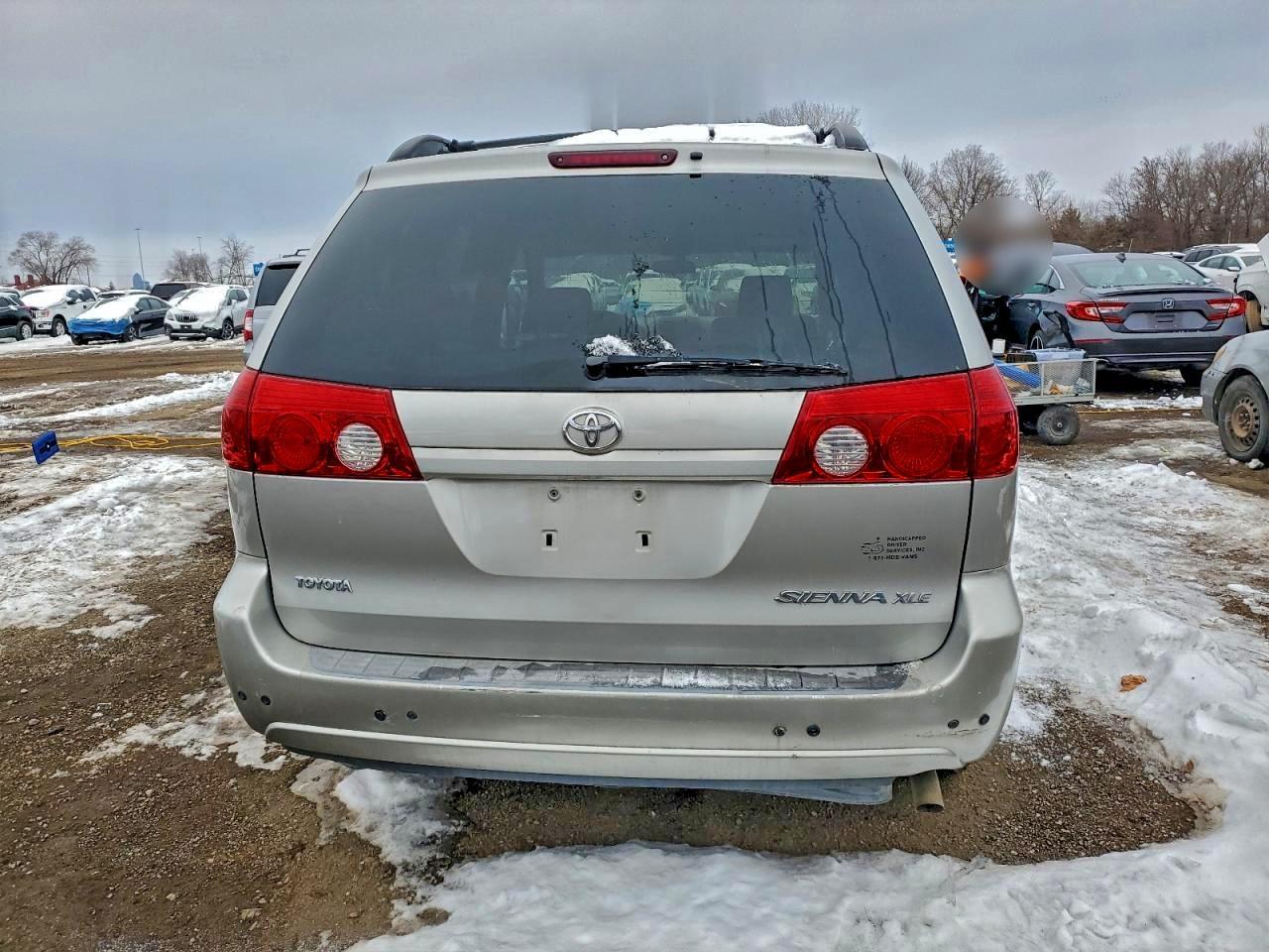 2006 TOYOTA SIENNA